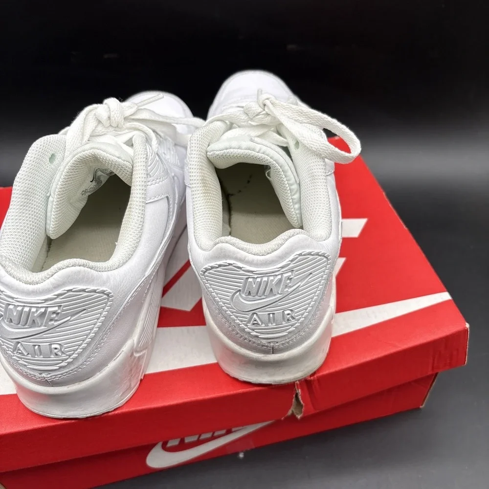 Nike Air Max 90 LTR GS Kid's Sneakers Size 6.5Y Low White Good Used W/Box